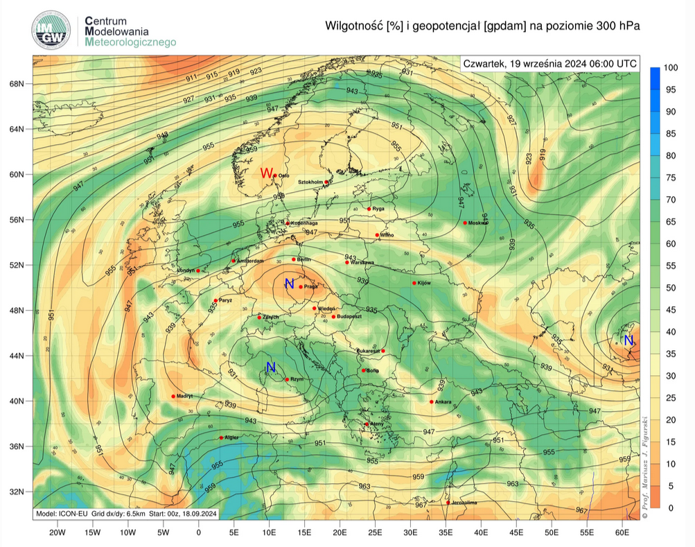  Prognozowany przez model ICON-EU rozkład wilgotności względnej i geopotencjału na poziomie 300 hPa w czwartek (19.09 06:00 UTC) nad Europą. Nad południowo-zachodnią Polską zaznacza się niż górny.