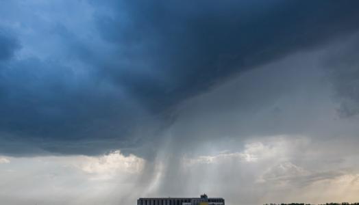 MAjowa burza i opady deszczu w okolicach Kętrzna, fot. Mateusz Zamajtys