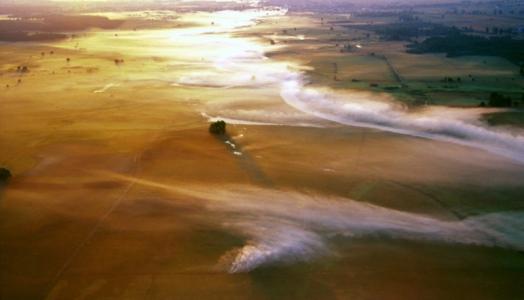Rzeka, mgły. Fot. Maciej Maciejewski | IMGW-PIB