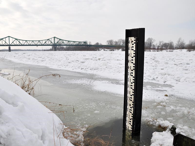 IMGW-PIB INFORMACJA HYDROLOGICZNA: Sytuacja na Wiśle na odcinku od Wyszogrodu oraz na Pilicy