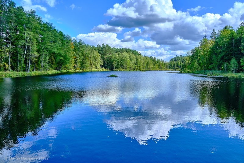 Charakterystyka wybranych elementów klimatu w Polsce w sierpniu 2022 roku. Podsumowanie sezonu letniego