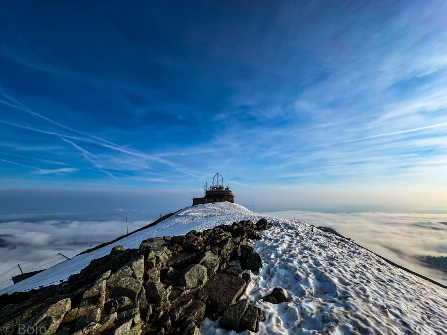 Widok na WOM Kasprowy Wierch w Tatrach, 11.04.2024 r. Fot. Michał Trzebunia | IMGW-PIB
