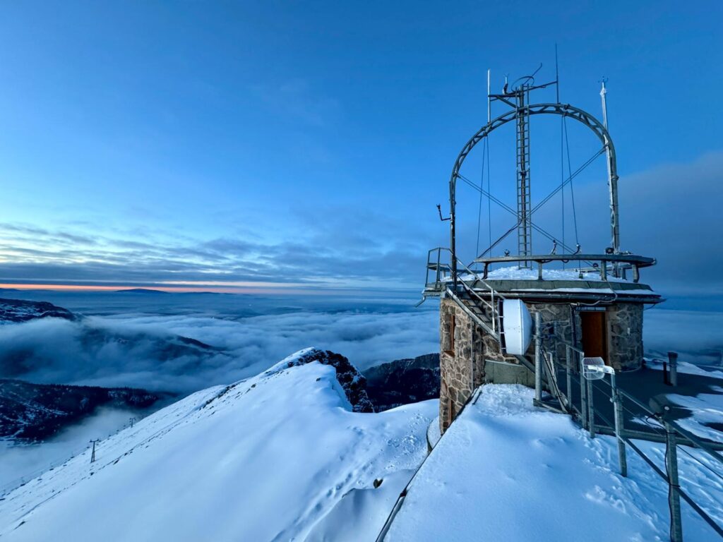 Wysokogórskie Obserwatorium Meteorologiczne na Kasprowym Wierchu, luty 2025 r. Fot. Justyna Żyszkowska-Rogus |IMGW-PIB